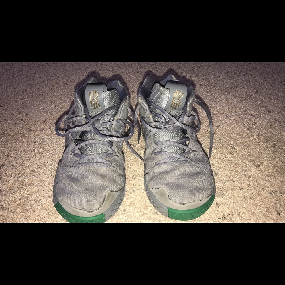 Kyrie Irving shoes